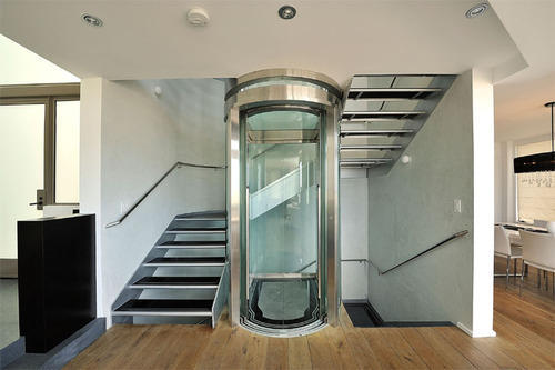 Villa Elevator